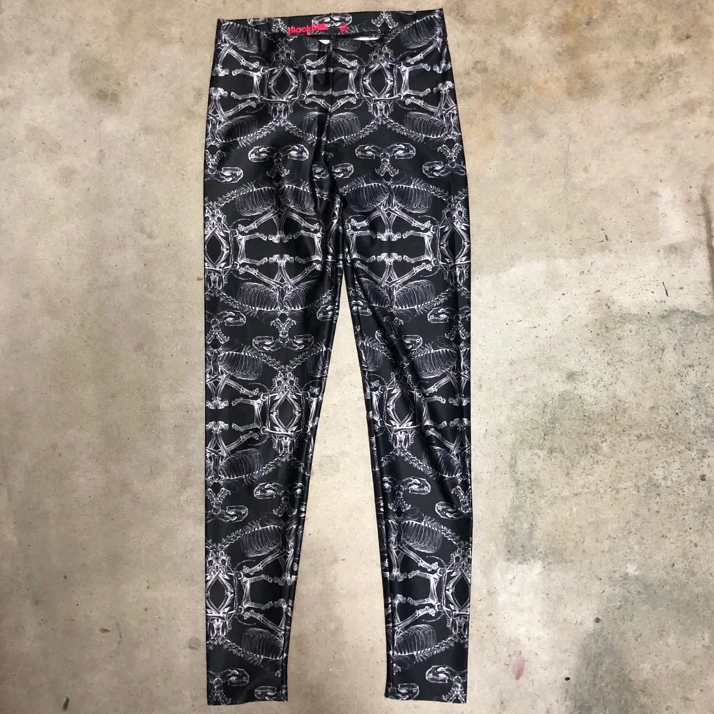 Blackmilk Black and White Patterned Leggings - Picture 2 of 5
